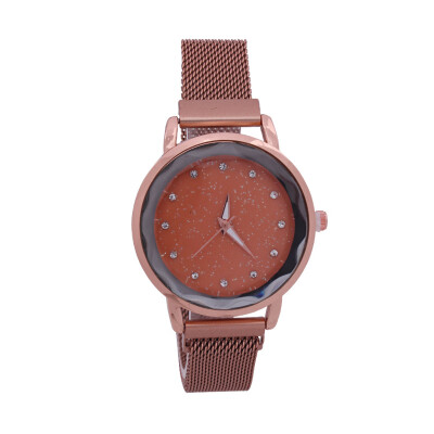 

Summer new star-studded magnet magnet bracelet strap ladies fashion watch student personality simple quartz watch