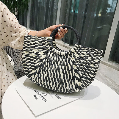 

2019 New Colorful Women Summer Beach Bag Fashion MOON Straw Handbags Rattan Bag Handmade Vintage Woven Bali Handbag For Female