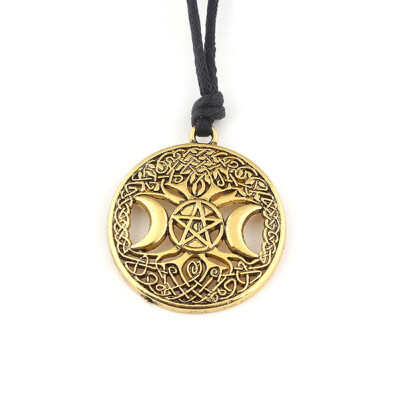 

Triple Moon Goddess Wicca Pentagram Magic Amulet Necklace Women Tree of Life Moon Necklaces Pendants Vintage Jewelry