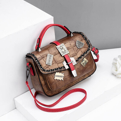 

On the new female bag fashion Korean version of the fashion lady one shoulder oblique satchel personality 100 handbags