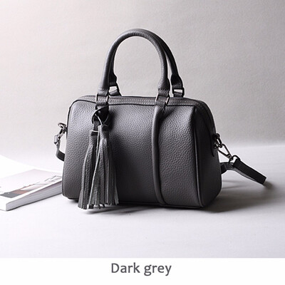 

Tailored Leather Handbags Shoulder Bag Diagonal Shoulder Bag Fringed Leather Bag