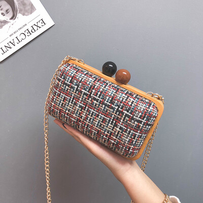 

Bag female new fashion personality small square bag Korean version of the chain wild shoulder Messenger bag tide