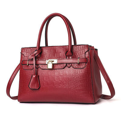 

2019 spring&summer new diagonal female bag Europe&America large-capacity handbag shoulder trend wild bag