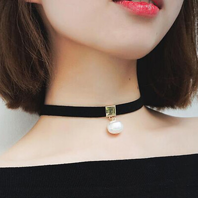 

Faux Leather Choker Imitation Pearl Charm Pendant Necklace Gothic Lady Jewelry