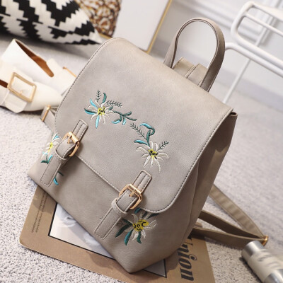 

Tailored Ethnic Style Fashion Causel Flower Color Embroidery Female Backpack Packet Bag