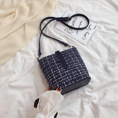 

Ins leisure bag summer texture simple bucket bag new 2019 Korean version of Joker shoulder slung bag