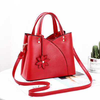 

Womens bag 2019 spring&summer new small fashion single shoulder Messenger bag wild big bag handbag female bag