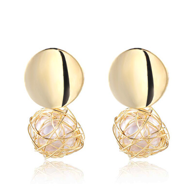 

Women Fashion Chic Earring Gold Color Unique Earrings Round Hollow Pearl Pendant Exquisite Ear Jewelry