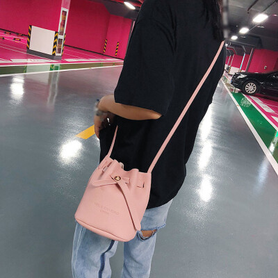 

Tailored Women Shoulder Bag Messenger Satchel Tote Crossbody Bag Phone Bag Bucket Bag