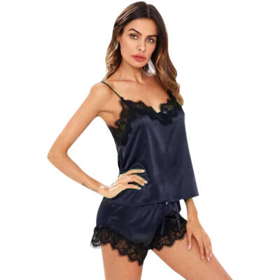 

Women Sexy Pajamas Set Elegant Silk Strap Summer Sleepwear TopsLace Shorts