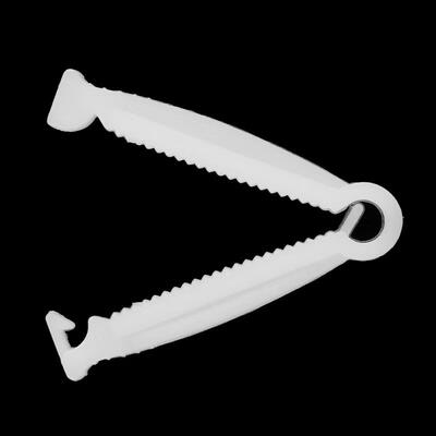 

Greensen 100Pcs Disposable Umbilical Navel Cord Clamp Clip for Pig Livestock Use