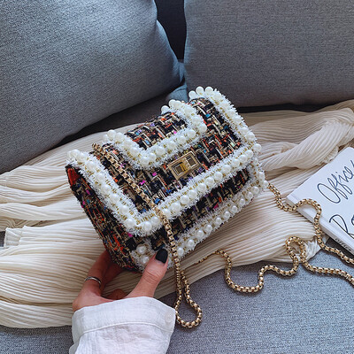 

Korean version of Joker small bag chic chain Pearl small square bag new 2019 lock womens shoulder bag Messenger bag