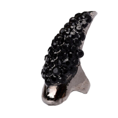 

Unique Ring Catwoman Crystal Rock Claw Ring Nail Paw Talon Finger Gothic