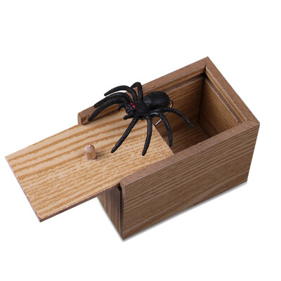 

Hidden in Case Trick Play Joke Horror Gag Toys Wooden Prank Spider Scare Box
