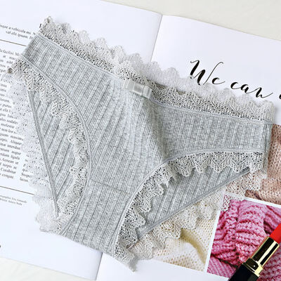 

Women Cotton Panties Plus Size Female Solid Color Ribbed Breathable Briefs Sexy Lace Edge Underwear