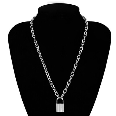 

Men Women Retro Exaggerated Punk Shackles Link Chain Lock Simple Geometric Personality Hip Hop 18K Gold Plated Chain Necklace