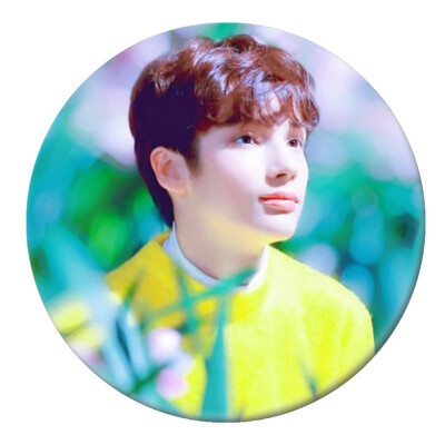 

Collection&Decorative Gifts for Fans Round Badge Tinplate Badge Korean New Idol Team of TXT Brooch