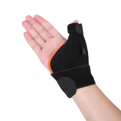 

2018 New Professional Sports Carpal Comfortable Wrist Support Strap Breathable Brace Arthritis Sprain Protector High Quality
