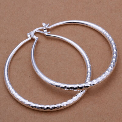 

Vintage Fashion Super Big Circle Earrings Nightclub Exaggerated Earrings Earrings Circle Circle Female Ears