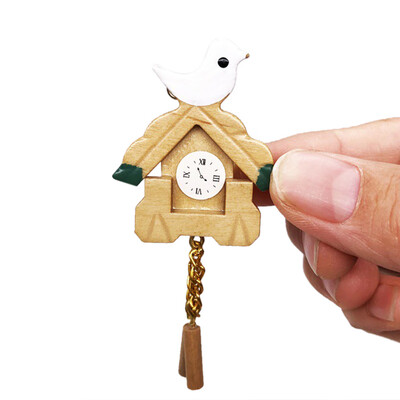 

YIWULAExquisite Bird Wall Clock Miniature FOR 112 Dollhouse Living Room Decoration