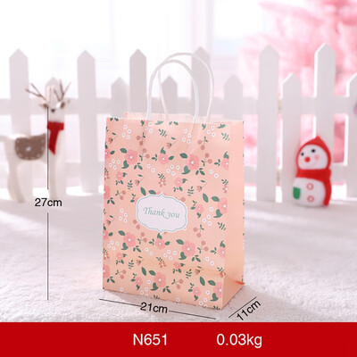 

Portable Christmas Gift Holders Tote Bags Kraft Paper Gift Wrapping Bags Containers For Festive Party Supplies