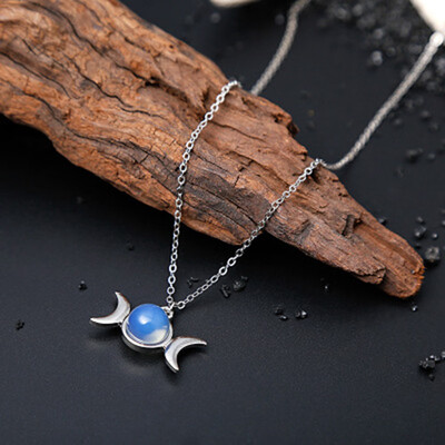 

Womens Fashion Crystal Alloy Necklace Ladies Short Sexy Clavicle Chain Pisces Clavicle Chains