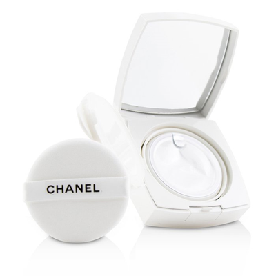 

CHANEL - Le Blanc Brightening Gentle Touch Foundation SPF 30 - No 30 Beige 11g038oz