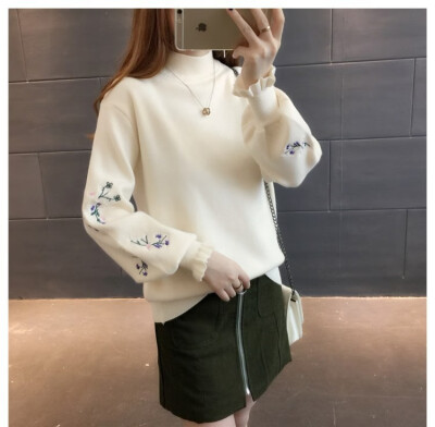 

2018 autumn&winter new Korean version of loose pure color embroidery knitted sweater sweater students sweater