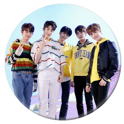 

Collection&Decorative Gifts for Fans Round Badge Tinplate Badge Korean New Idol Team of TXT Brooch