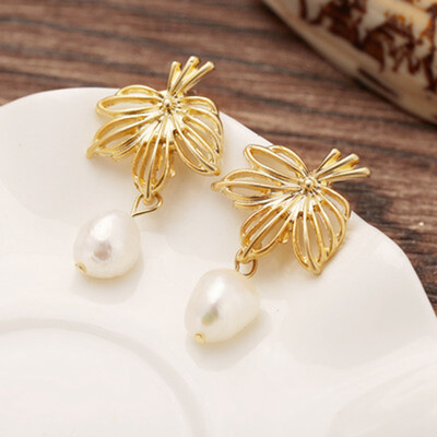 

Retro Freshwater Pearl Earrings Creative Temperament Simple Wild Slim Earrings