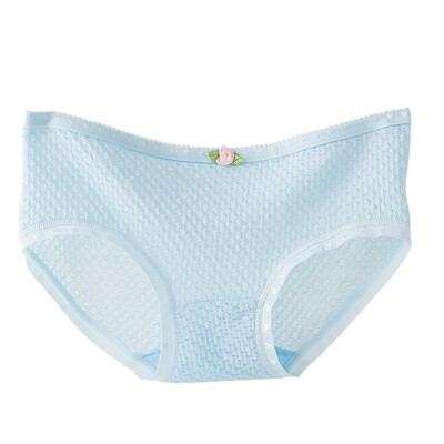 

2019 Summer Womens New Fashion Design Cotton Breathable Stretchy Seamless Solid Underwear Panties Briefs Knickers Underpants