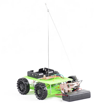 

PXWG KB000010 DIY Green Four-way Remote Control Car Set Toy