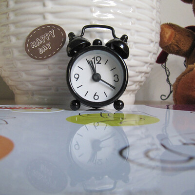 

Gobestart Creative Cute Mini Metal Small Alarm Clock Electronic Small Alarm Clock