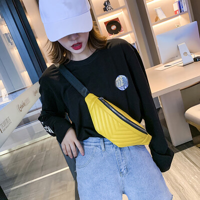 

Tailored Women Joker Simple Crossbody Fashion Chest Pocket Pocket Shoulder Bag