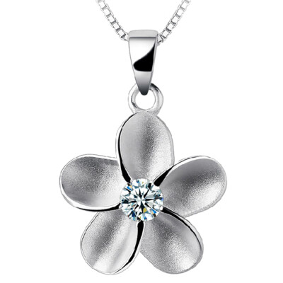 

925 Sterling Silver Women Fashion Jewelry Clavicle Chain Cz Crystal Plum Blossom Pendant Necklace Luxury