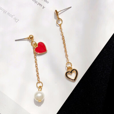 

Red Love Heart Shaped Earrings Asymmetric Earrings For Women Alloy Jewelry Accessories Special