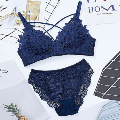 

New sexy Floral Embroidery bra Purple lace deep-V 34 cup push up bralettebandage briefs hollow out bras underwear sets
