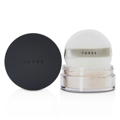 

THREE - Ultimate Diaphanous Loose Powder - 01 Matte 17g059oz