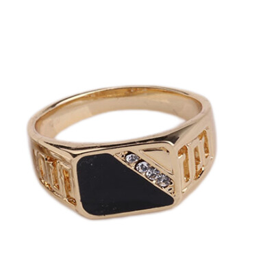 

Crystal Black Enamel Trendy Ring Fine White Gold Popular Pretty Triangle For Jewelry Ring