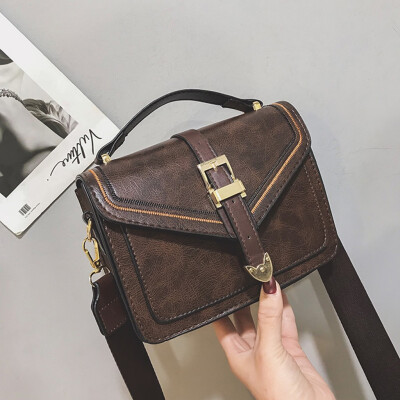 

Tailored 2019 New Small Bag Cross Fashion Retro Square Bag Simple Wild Bag