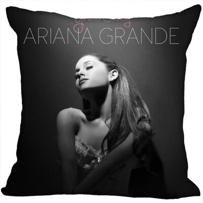 

Ariana Grande Hot Sale Pillow Case High Quality New Years Pillowcase Decorative Pillow Cover For Wedding Decorative Christmas 35x35CM 35x35CM 35x35CM