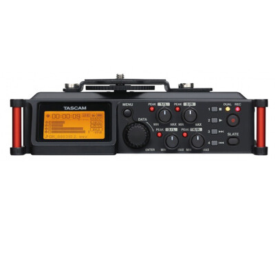 

TASCAM DR-70D SLR Camera Micro Movie Recorder 4 Audio Linear PCM Recording 4 XLR XLR Microphone Interface Full Chinese Menu 96K 24bit Recording