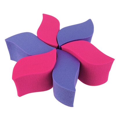 

Max Factor Colorful Petal Shaped Makeup Puff