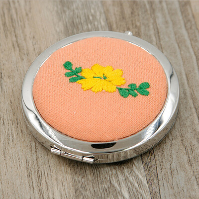 

embroider DIY DMC Sets For Embroidery kits Cosmetic mirror factory direct sale