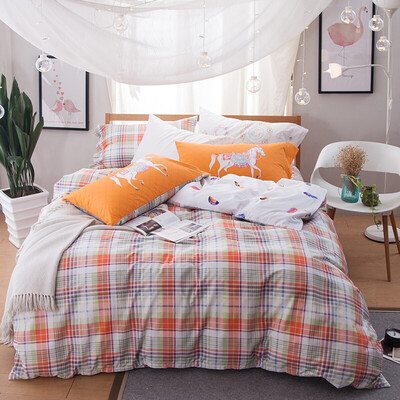 

Brata Cotton twill four piece set of high count and high density bed product suite