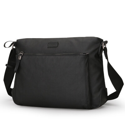 

Mu Yi man bag shoulder bag men sports&leisure Messenger bag large capacity cross canvas bag ME_1162 black