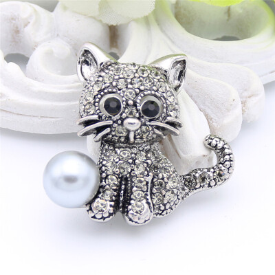 

Lucky Zodiac Animal Cute Cat Brooch Pin For Women Rhinestone Animal Brooches Broches Simulation Pearl Russia Lapel Corsage Pin