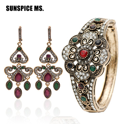 

Vintage Flower Bracelet Earrings Sets Antique Gold Color Turkish Women Resin Jewelry Set Round Red Bangle Cuff Long Hook Earring