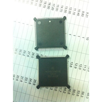 

MC68332MFC16 QFP NEWSOTCK 2pcslot IC
