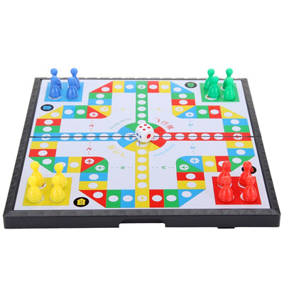 

Forerunner Magnetic Folding Flying Chess D-6 Small Portable